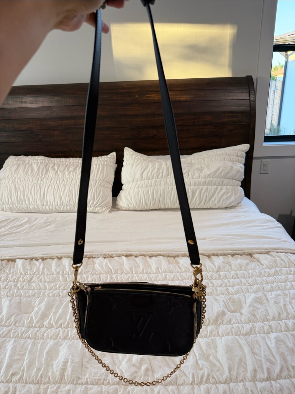 Louis Vuitton Multi-Pochette in Black/Leopard Leather Crossbody with Gold Chain - Picture 9 of 10